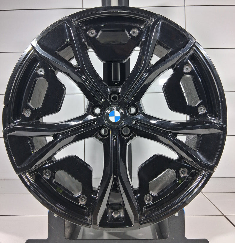 BMW 22' iX i20 STYLING 1023M 5A3DE19 / 5A02658