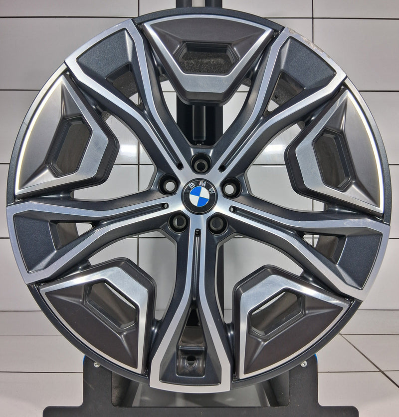 BMW iX i20 STYLING 1021 5A02659