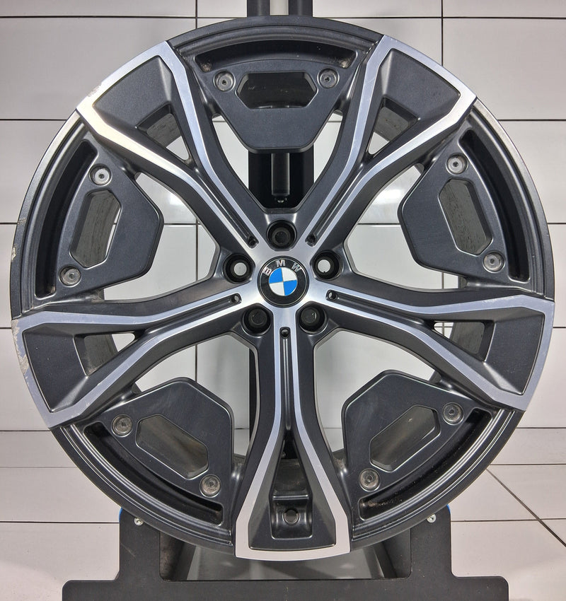 BMW iX i20 STYLING 1021 5A02659