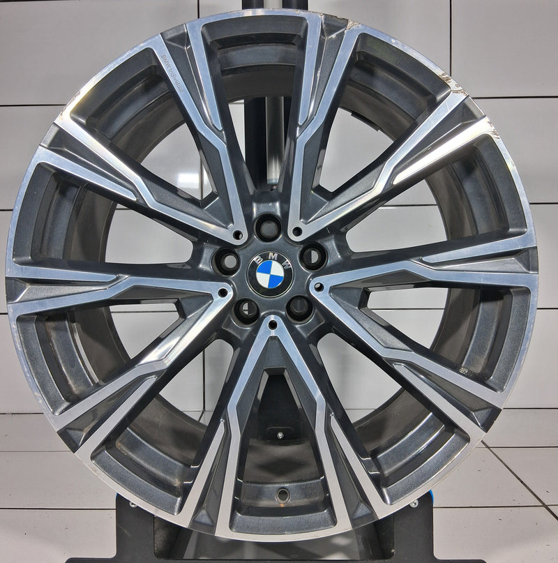 BMW GO7 X7 STYLING 758 8074222