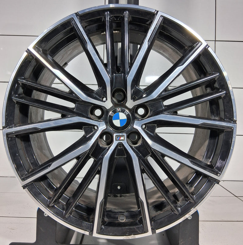 BMW OE 19' 1 F40 2 F44, Styling 552M, 8092356, 5X112, ET-54, CZARNY POLER