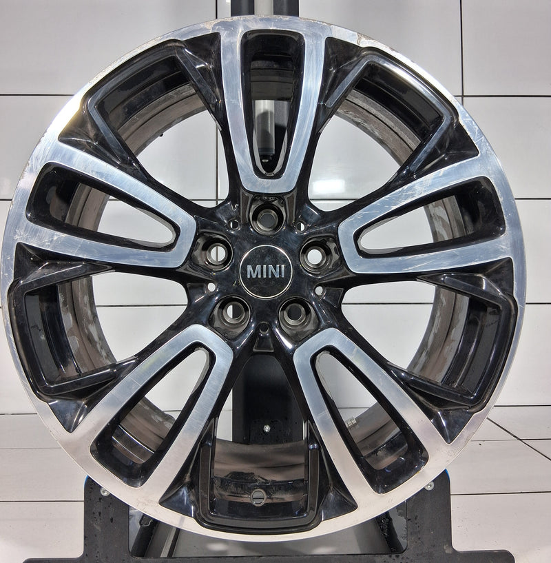 MINI OE 19' F54, Styling 592, 6883352, 5x112, ET-54, CZARNY POLER