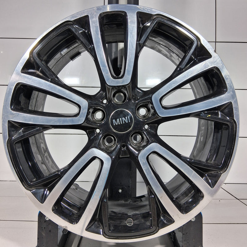 MINI OE 19' F54, Styling 592, 6883352, 5x112, ET-54, CZARNY POLER