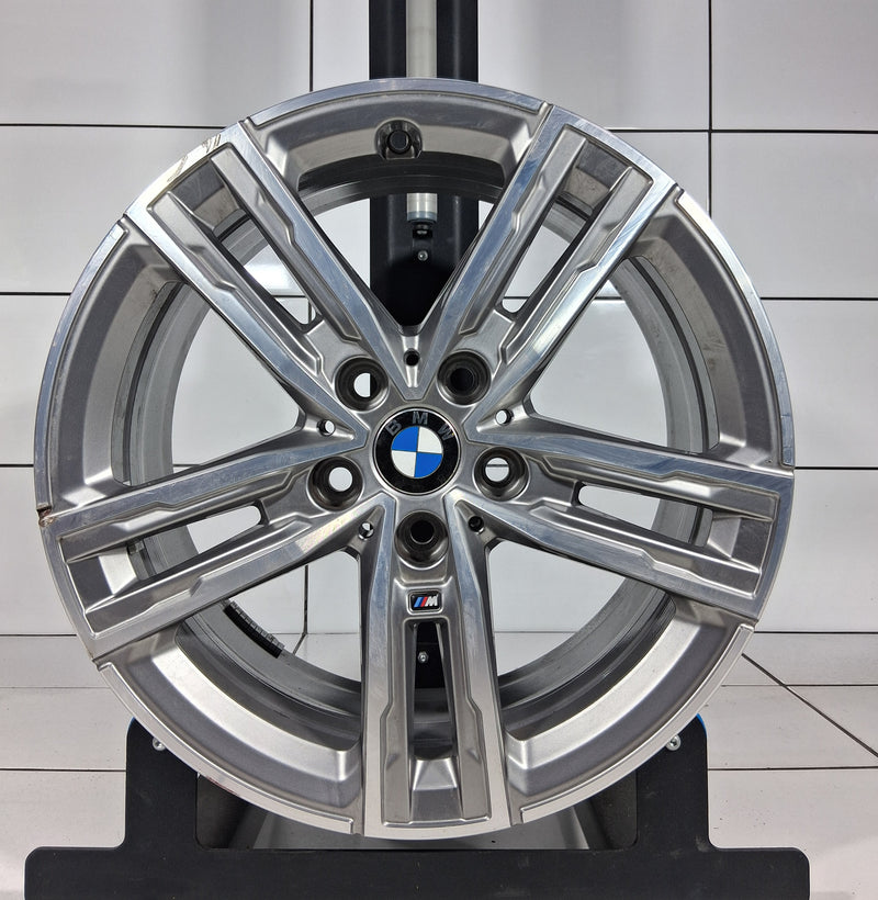BMW OE 17' 1 F40 2 F44, Styling 550M, 8053523, 5x112, ET 54, Srebrny Poler