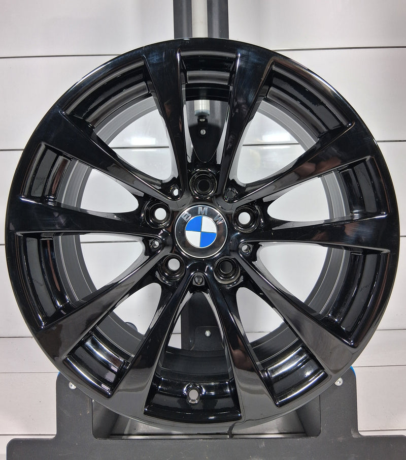 Felgi BMW 17'3 F30 F31 4 F32 F33 F36, 6796244 STYLING 395, 5X120, IS37 CZARNE