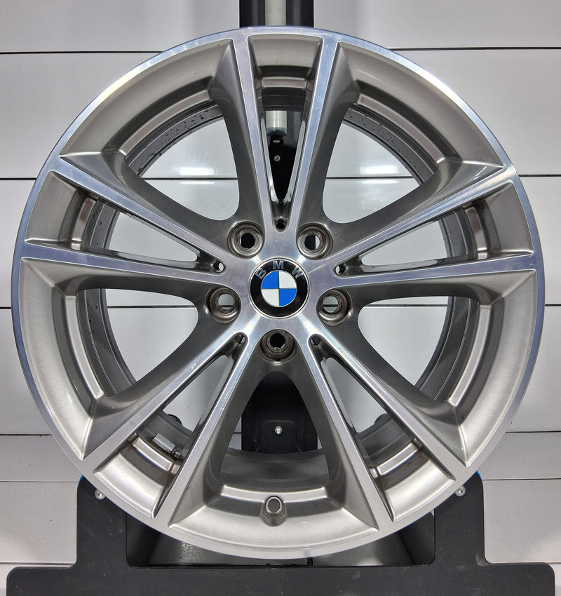 Felgi BMW OE 17' 5 G30 G31, 6863417,Styling 631, 5x112, ET 27, Srebrne [4]