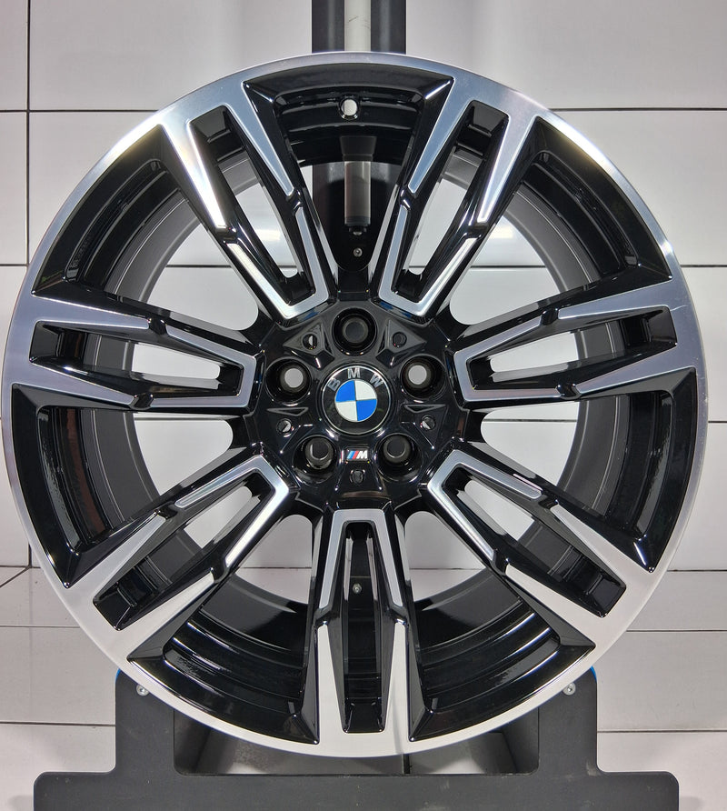 FELGI UŻYWANE BMW OE 19' 5 G60 G61 i5 G60 G61 STYLING 935M 5A324E0 5x112 ET 29 [4]