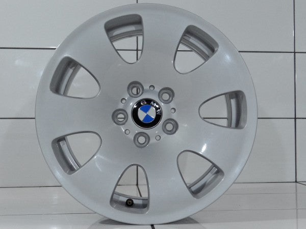 BMW OE 17' Srebrny 7 E65, E66