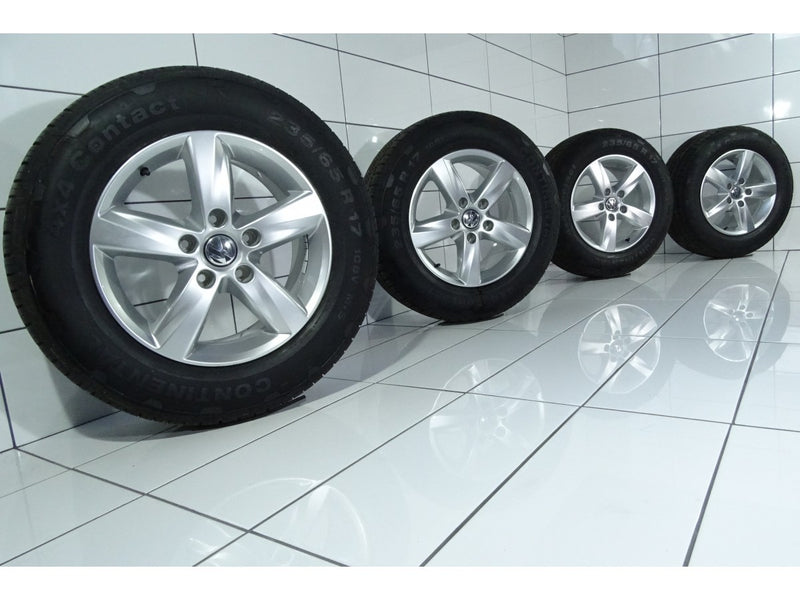 Continental 4x4 Contact 235/65R17 108 V