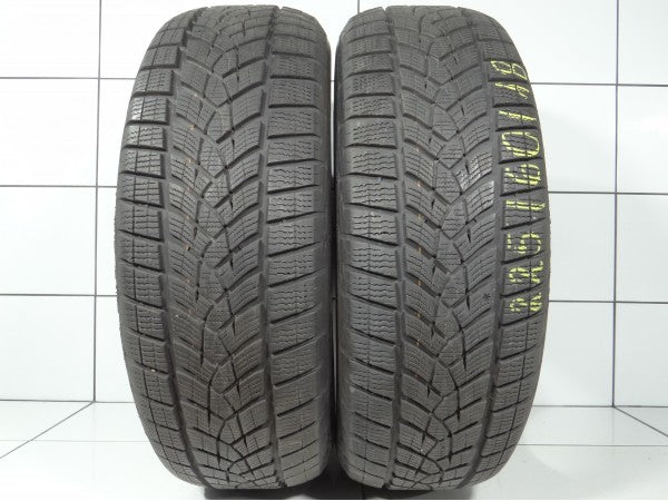 Goodyear ULTRA GRIP PERFORMANCE GEN-1 SUV 225/60R18 104 V