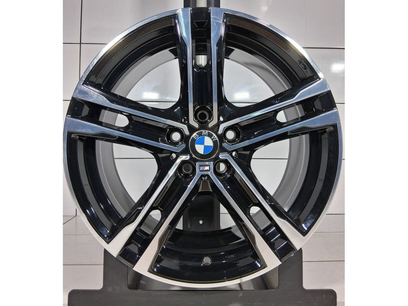 BMW OE 18' Czarny poler