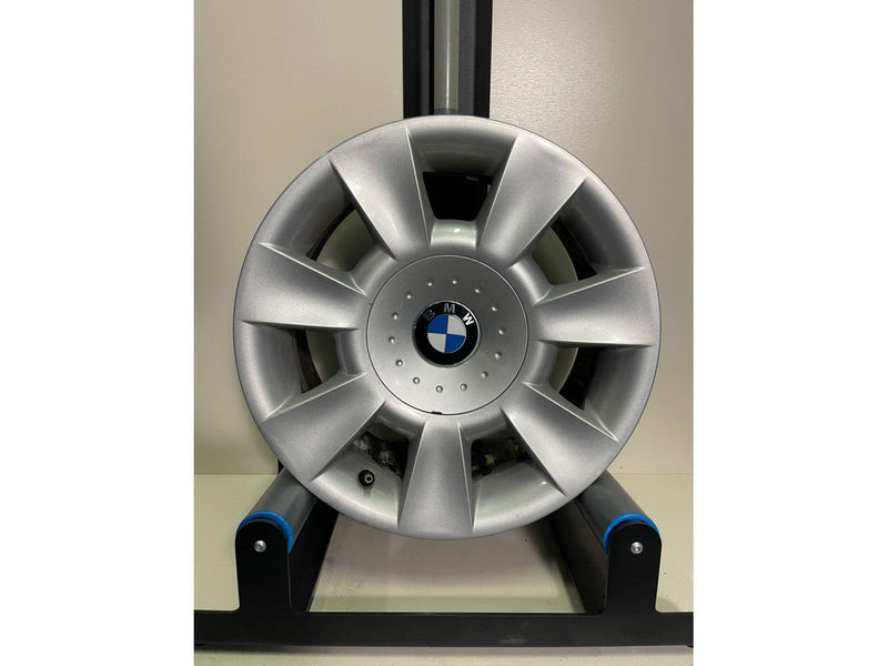 BMW OE 15' Srebrny BMW e39