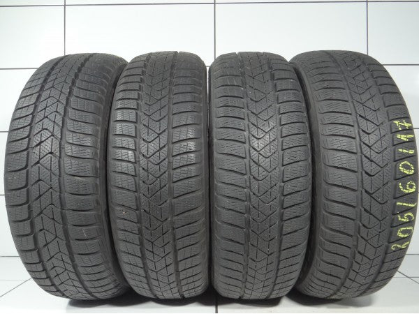 PIRELLI Sottozero 3 Winter 205/60R17 93 H