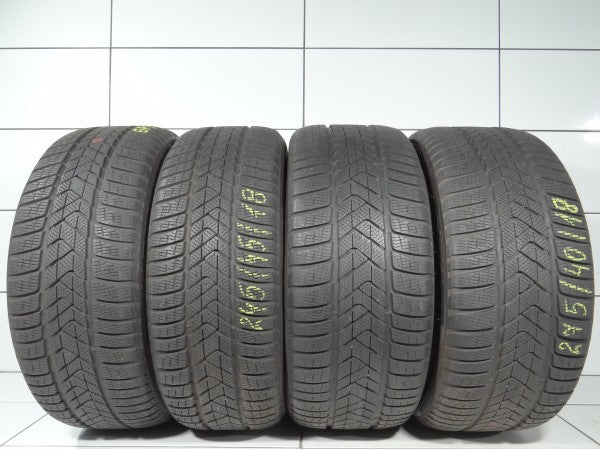 PIRELLI Sottozero 3 Winter 245/45R18 100 V