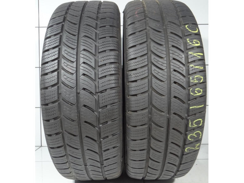 Continental Vanco Winter 2 235/65R16C 118/116 R [2023] 9MM