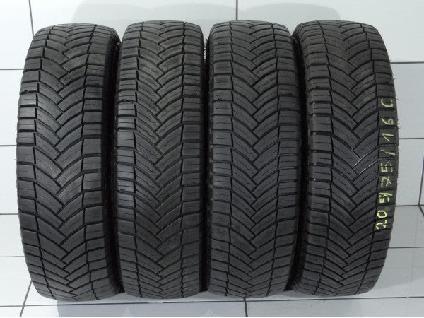 MICHELIN AGILIS CROSS CLIMATE 205/75R16C 110/108 R