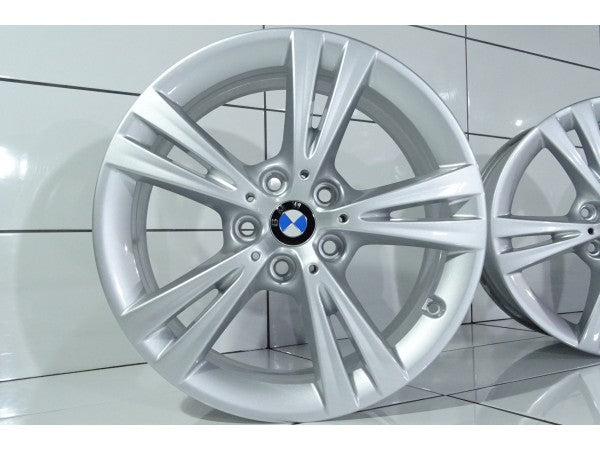 BMW OE 18' Srebrny BMW 1 F20, F21, 2 F22, F23