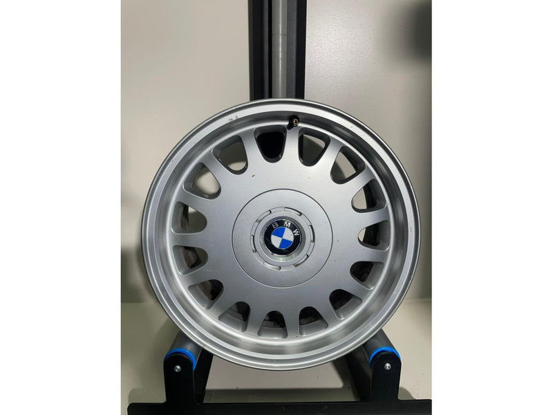 BMW OE 16' Srebrny