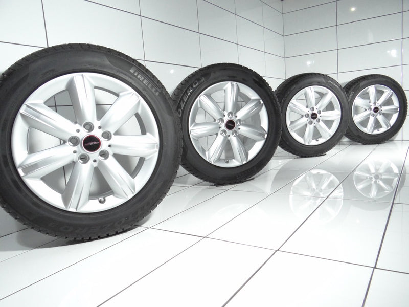 PIRELLI Sottozero 3 Winter 205/60R17 93 H MINI F60 COUNTRYMAN