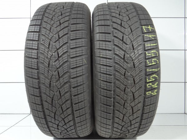 Goodyear UltraGrip Performance plus 225/55R17 101 H
