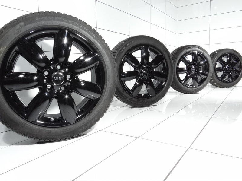 PIRELLI SNOWCONTROL SERIA3 WINTER 210 195/55R17 92 H MINI F54, CLUBMAN