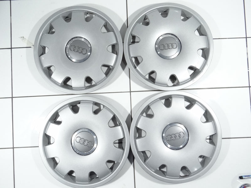 ORYGINALNE KOŁPAKI  16' Audi A3, A4 i A6. 4B0601147C
