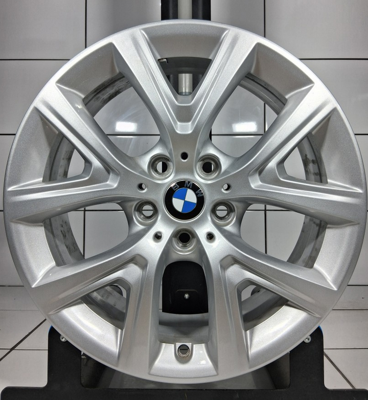 BMW OE 17' Srebrny X1 F48, X2 F39