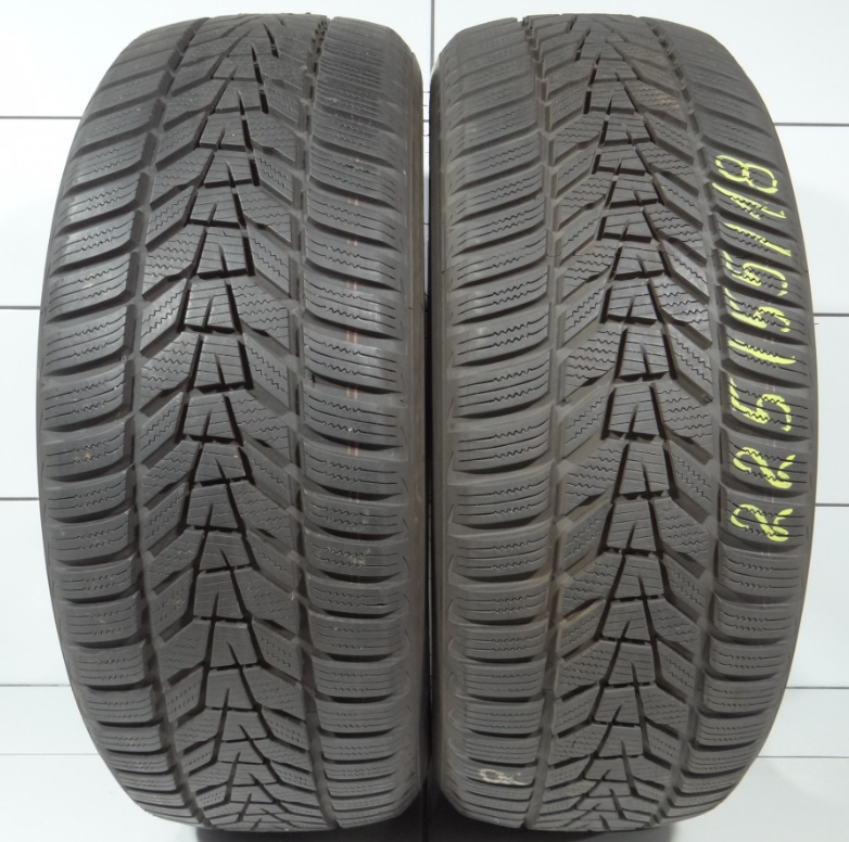 Hankook WINTER I*CEPT EVO3 X 225/55R18 102 V