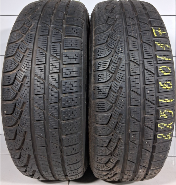 PIRELLI Sottozero Winter 210 Serie II 225/60R17 99 H [2019] RSC 6MM