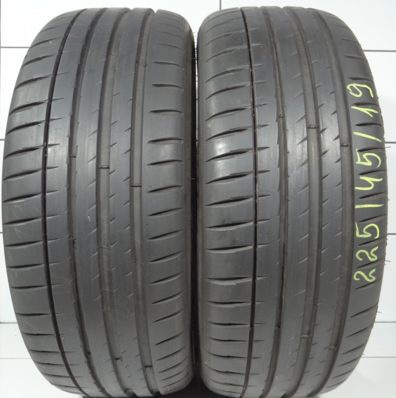Michelin Pilot Sport 4 225/45R19 96W [2024] 6.5MM