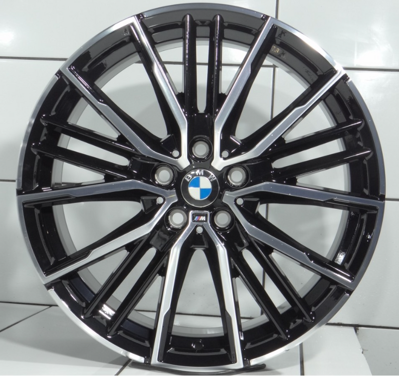 FELGI UŻYWANE BMW OE 19' 1 F40 2 F44 STYLING 552M 8092356 5X112 ET 54 (4)