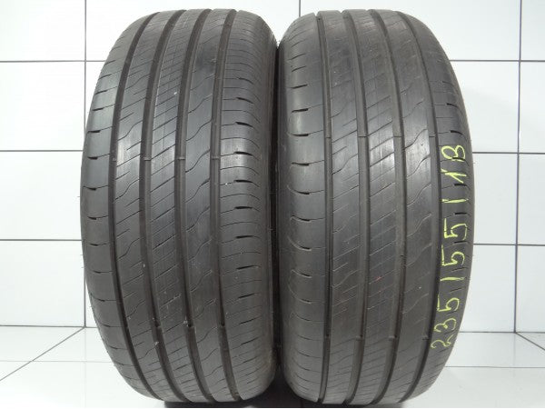 Goodyear EFFICIENT GRIP 2 SUV 235/55R18 100 V