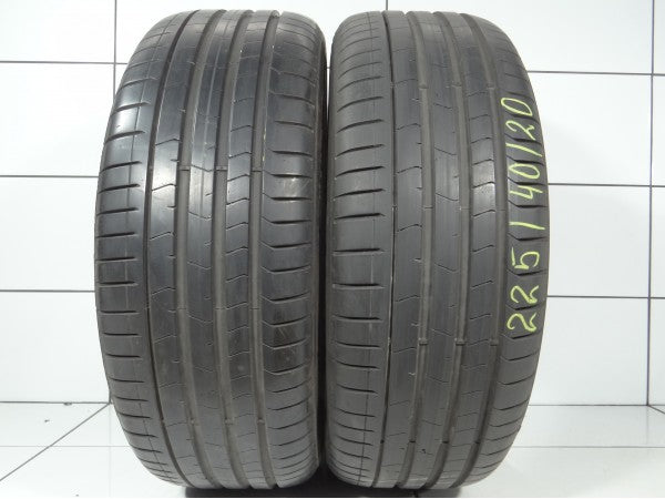 PIRELLI P ZERO TM 225/40R20 94 Y