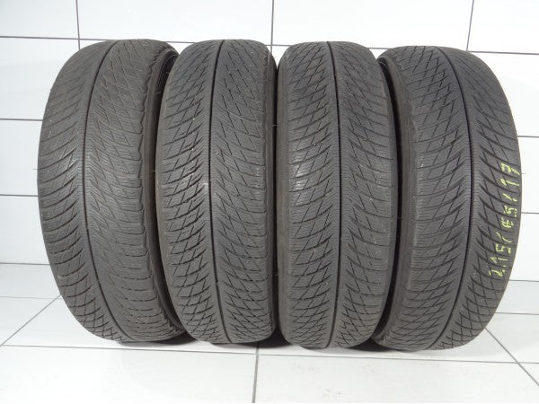 MICHELIN Alpin 5 215/65R17 99 H