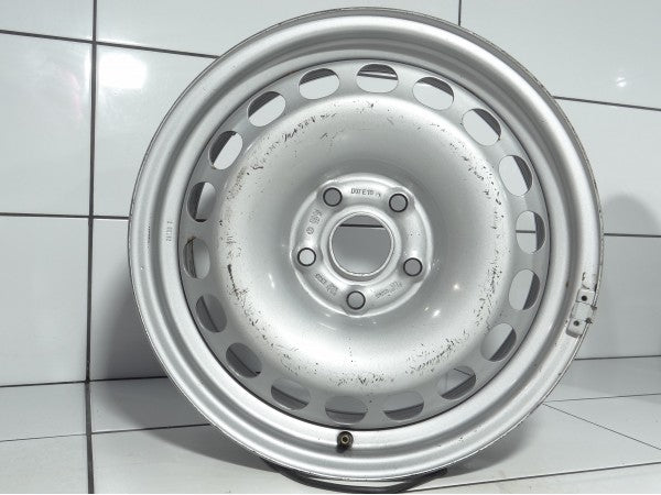 VOLKSWAGEN OE 16' Srebrny