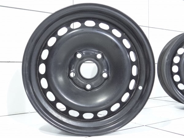 AUDI OE 15' Czarny AUDI A4 8E0