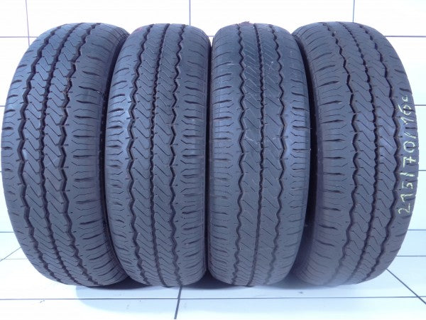 Hankook Radial RA08 215/70R16C 108/106 T