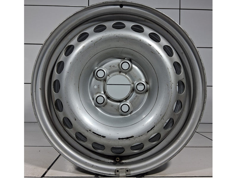 VOLKSWAGEN OE 16' Srebrny