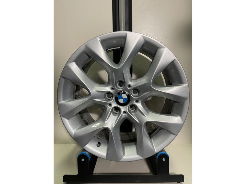 BMW OE 19' Srebrny