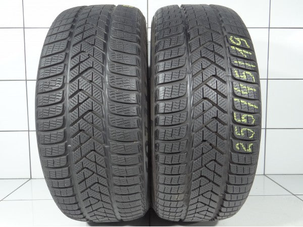 PIRELLI Winter Sottozero 3 255/45R19 104 V