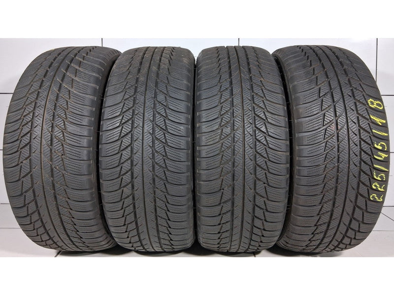 BRIDGESTONE Blizzak LM001 225/45R18 95 H [2019] 7.5MM-6.5MM