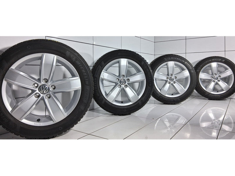 KOŁA Volkswagen Passat B8, 5X112, ET-41, 215/55R17 98 V [2020] SREBRNY